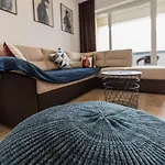 Coresi modern apartment
